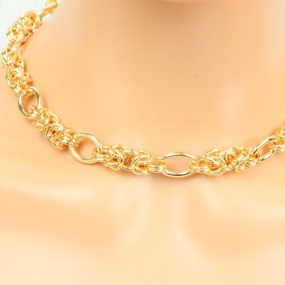 "Minimalist & Elegant Necklace Chain – Perfect for Women & Girls | UNVRC1642 - Picture 9 of 10